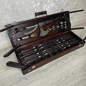 Дерев'яний кейс із набором шампурів "БУРЕВІЙ"