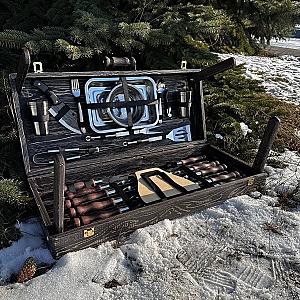 Дерев'яний кейс "ХИЖАК" з набором шампурів