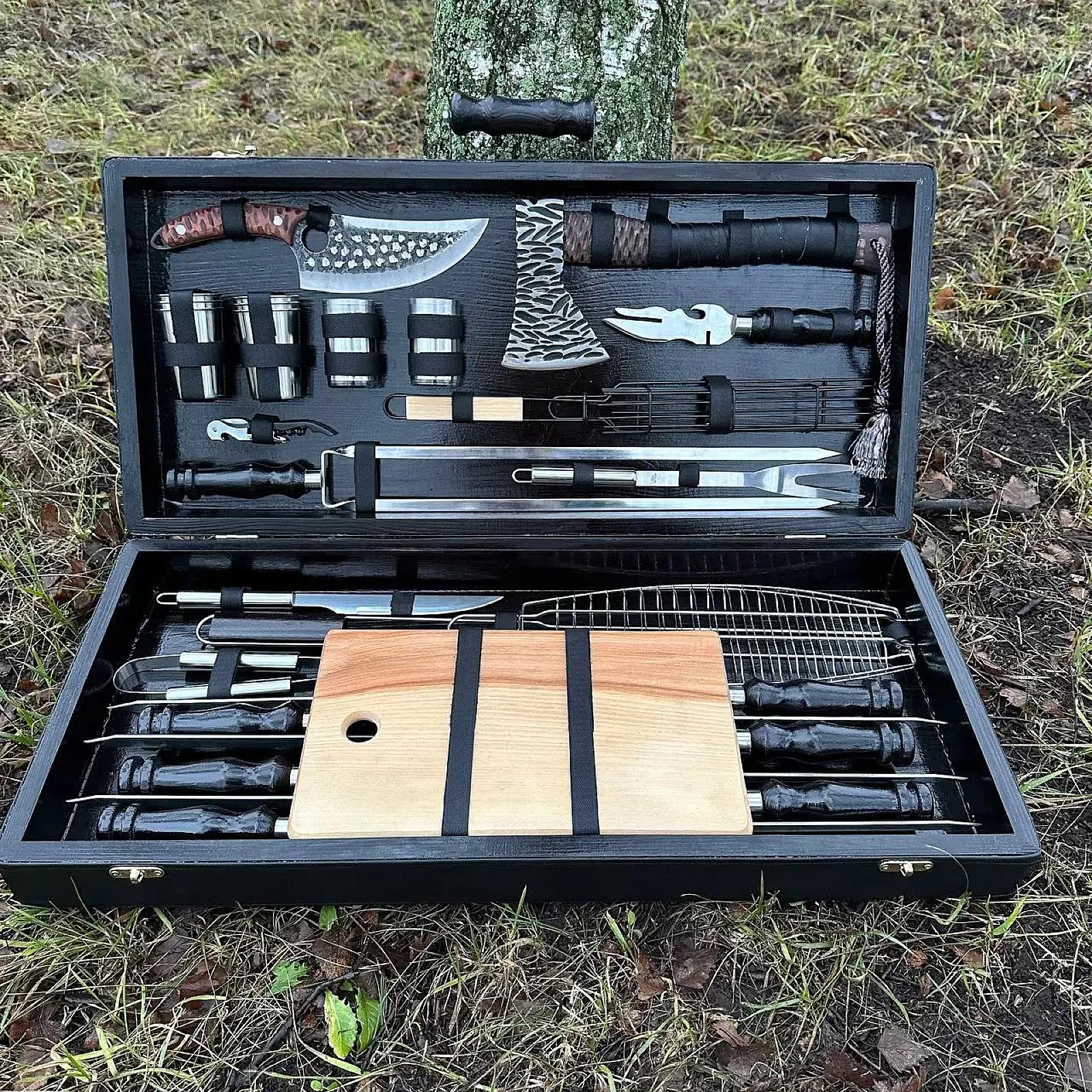 Кейс дерев’яний «Арсенал Чоловічий»: набір шампурів