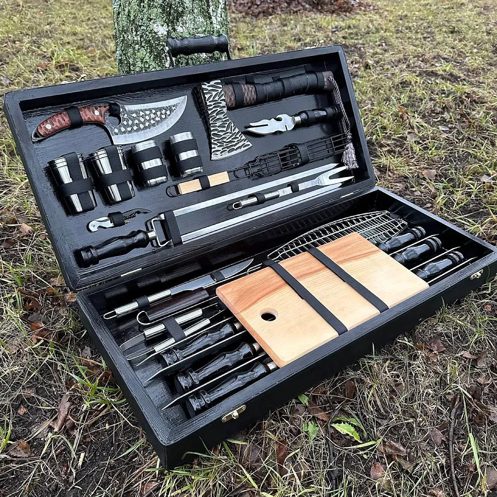 Кейс дерев’яний «Арсенал Чоловічий»: набір шампурів