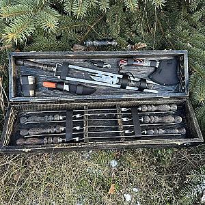 Дерев’яний кейс «ГРИФ» із набором шампурів