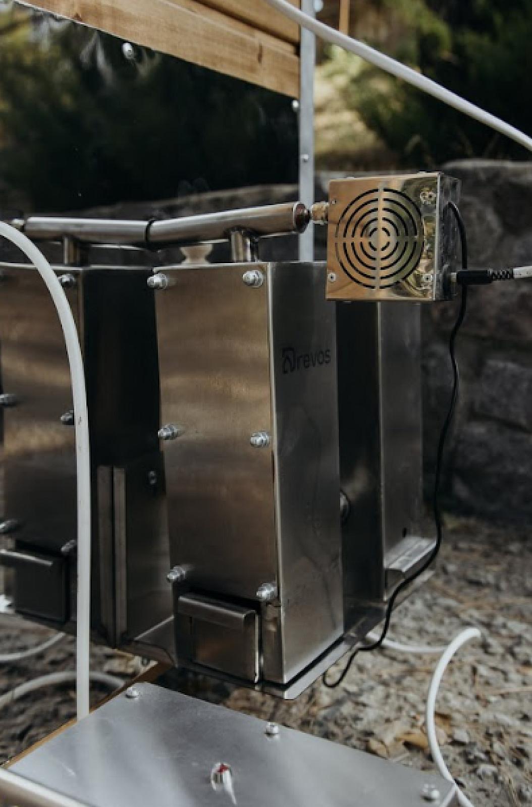 Біг PRO: коптильня для сушіння, холодного та гарячого копчення.