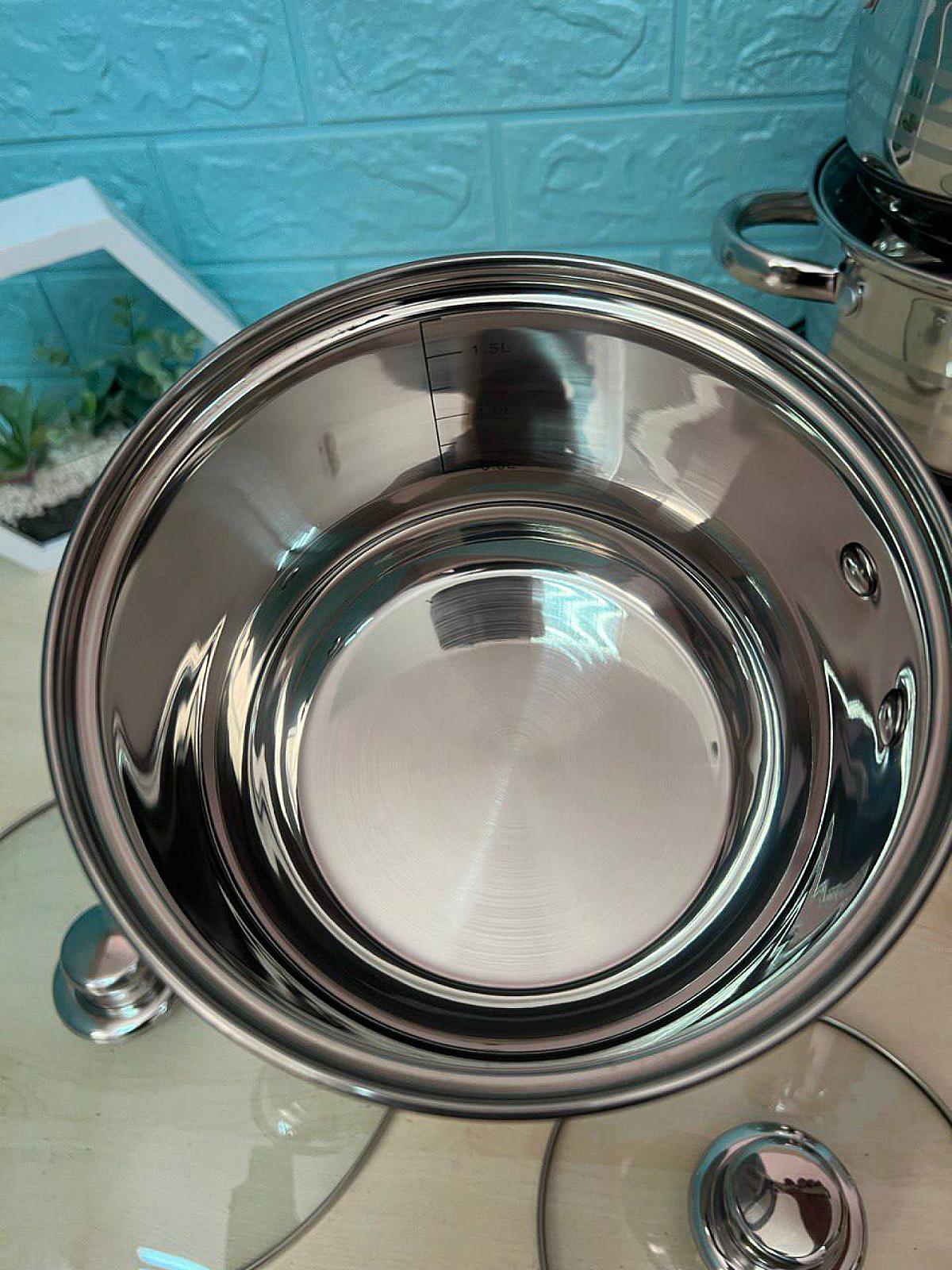 Набір посуду з високоякісної нержавіючої сталі на 12 предметів