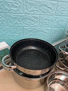 Набір посуду з високоякісної нержавіючої сталі на 12 предметів