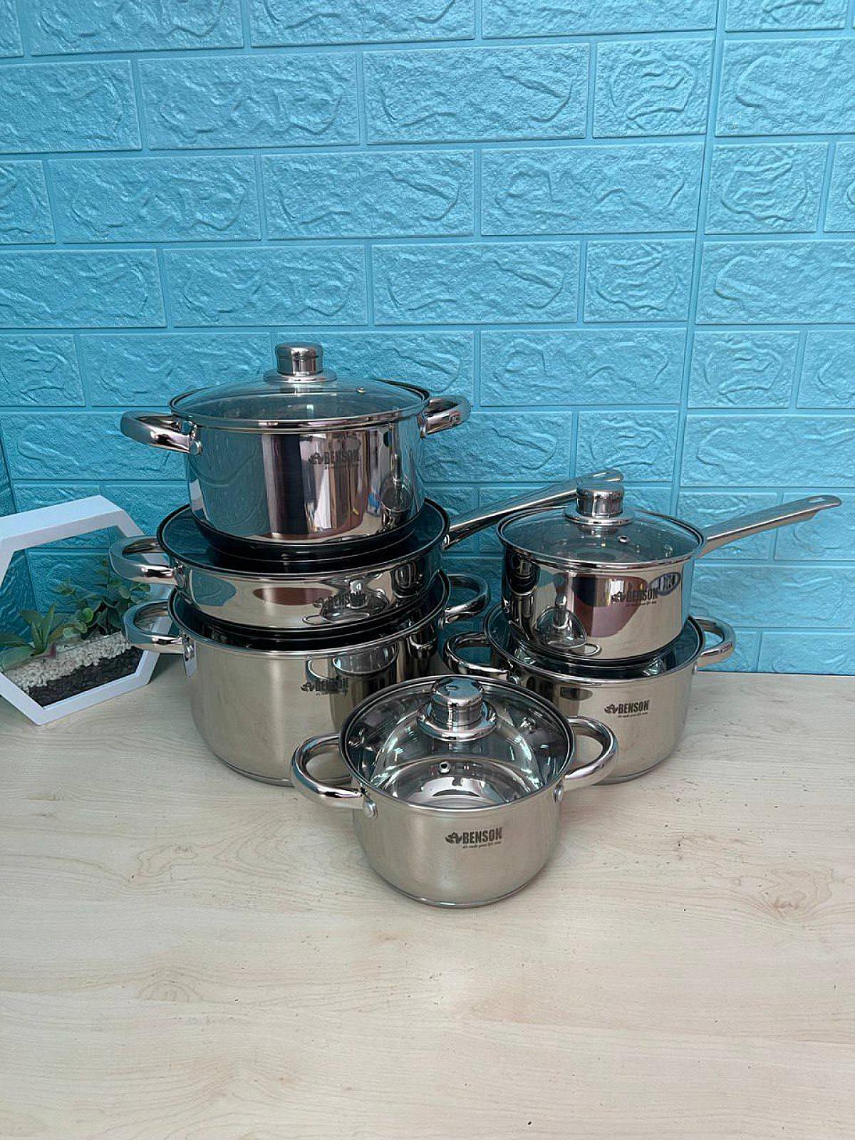 Набір посуду з високоякісної нержавіючої сталі на 12 предметів