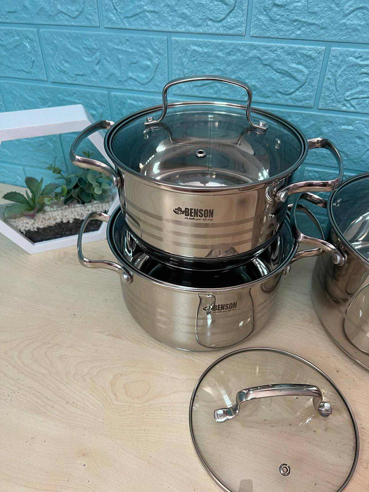 Набір посуду з високоякісної нержавіючої сталі на 12 предметів