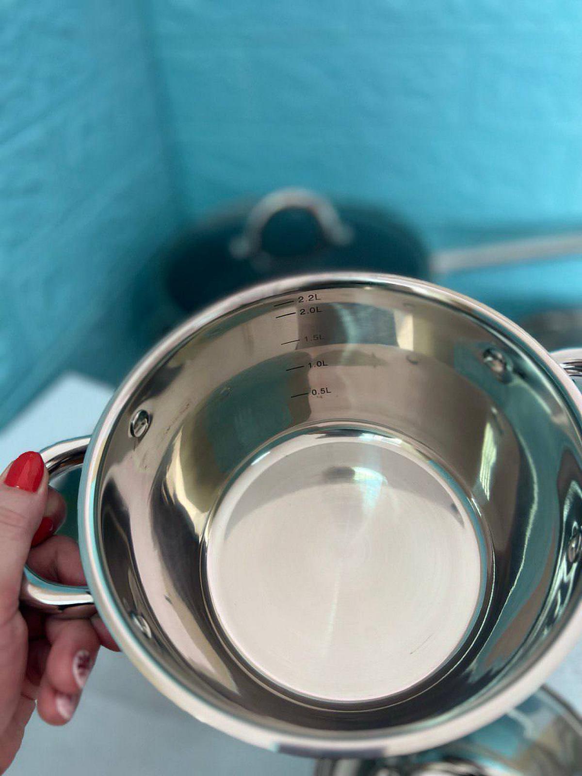 Набір посуду з високоякісної нержавіючої сталі на 10 предметів