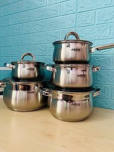 Набір посуду з високоякісної нержавіючої сталі на 10 предметів