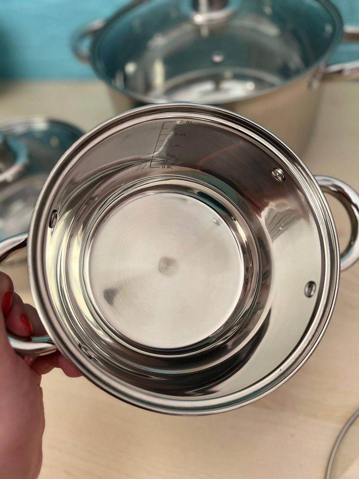 Набір посуду з високоякісної нержавіючої сталі на 8 предметів