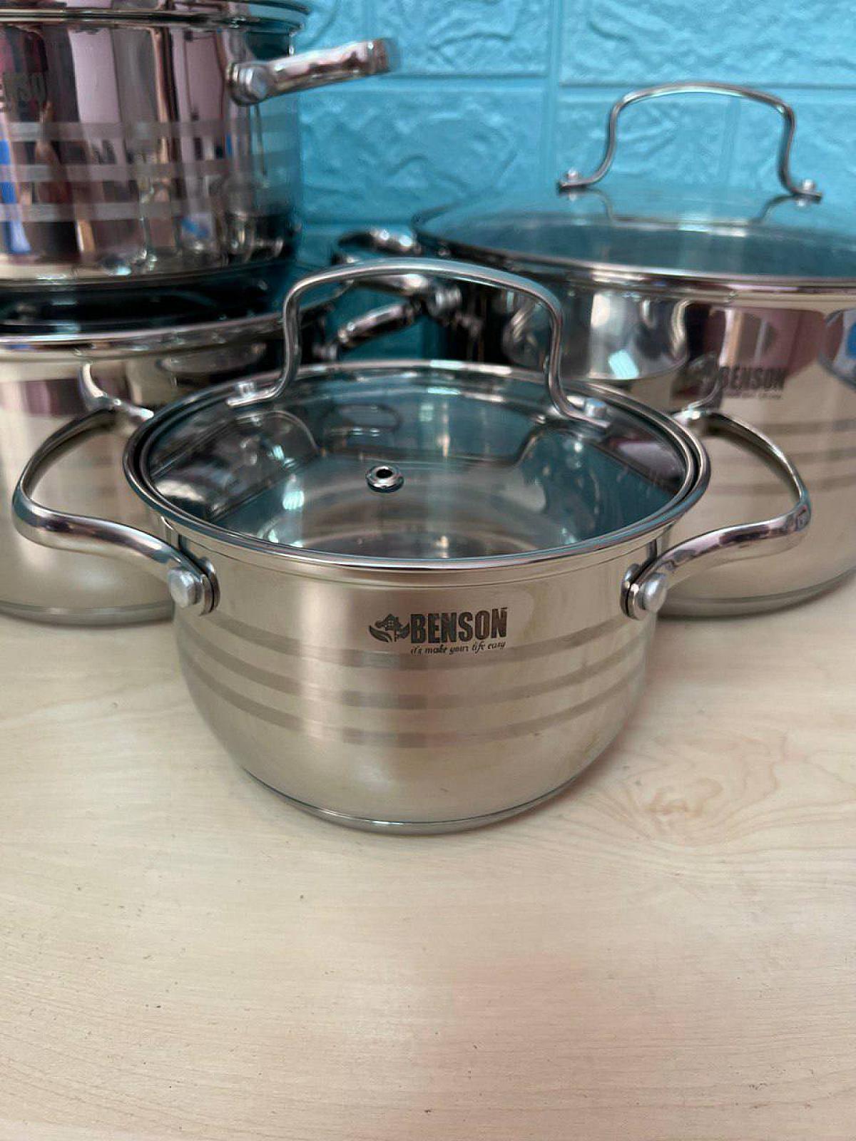 Набір посуду з високоякісної нержавіючої сталі на 8 предметів