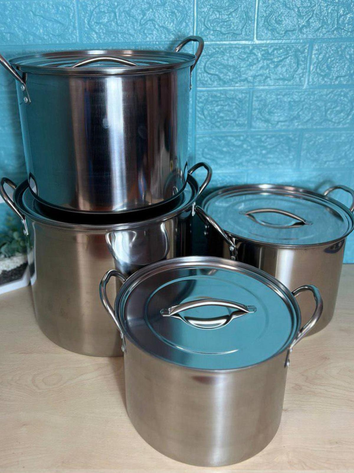 Набір посуду з високоякісної нержавіючої сталі на 8 предметів