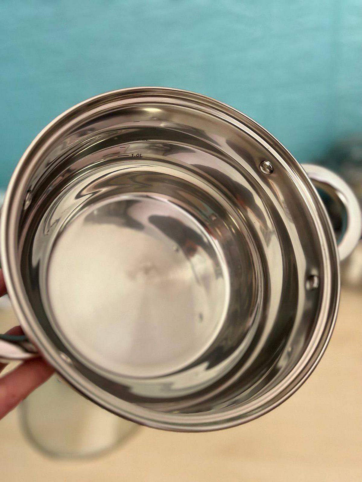 Набір посуду з нержавіючої сталі на 6 предметів