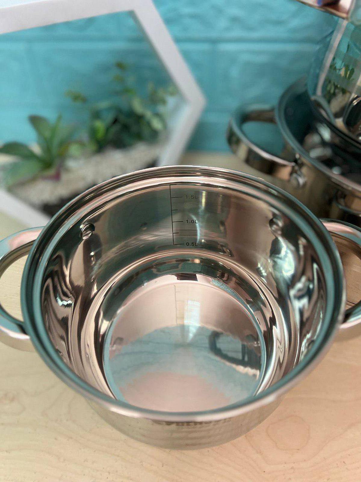 Набір посуду з нержавіючої сталі на 6 предметів