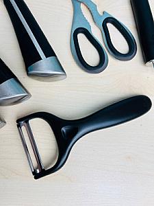 Набор кухонных ножей на 8 предметов из высококачественной нержавеющей стали