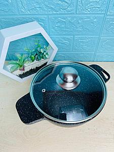 Изысканная кастрюля с мраморным антипригарным покрытием вместе с крышкой. 5.6 л