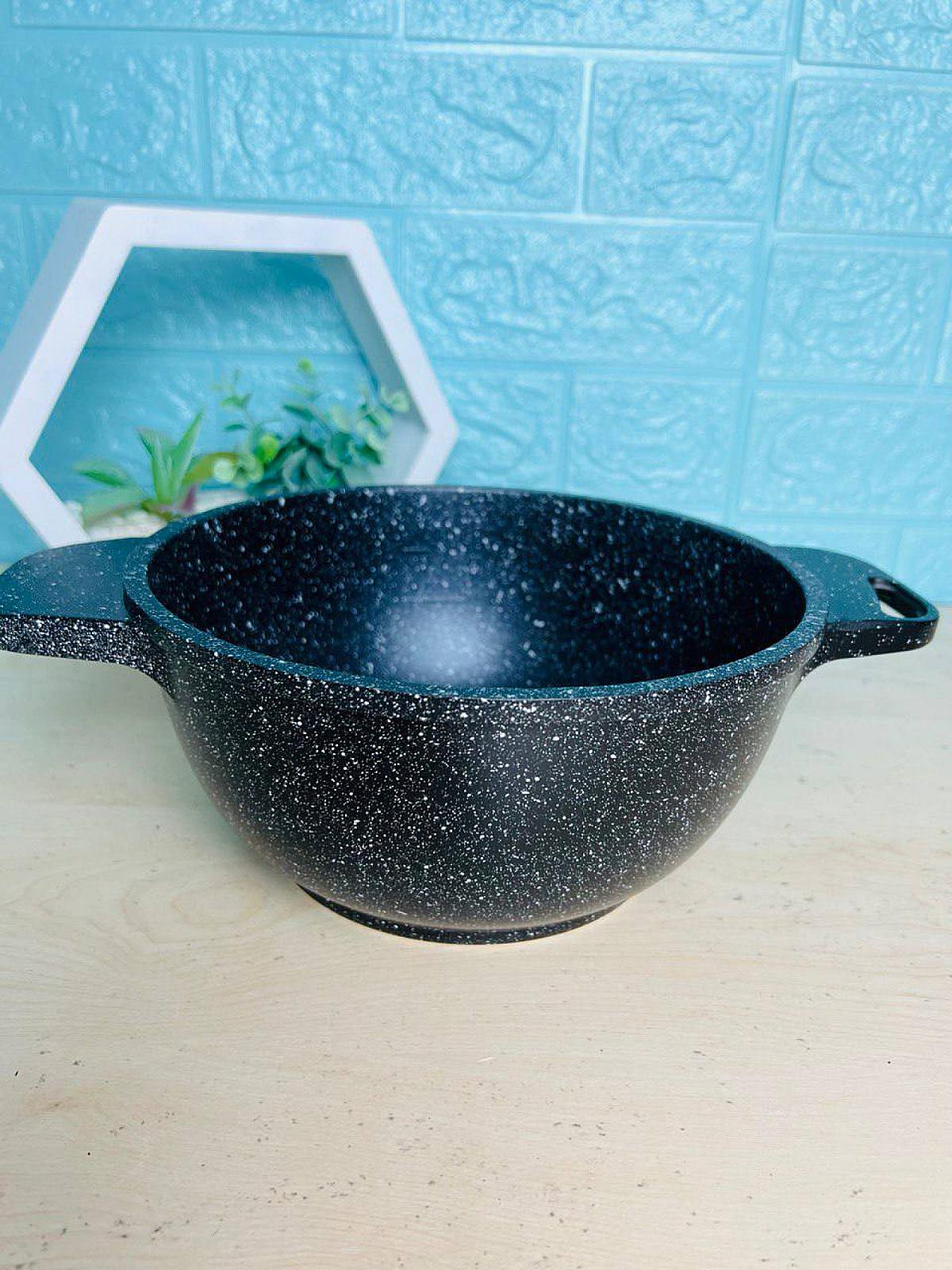 Изысканная кастрюля с мраморным антипригарным покрытием вместе с крышкой. 2,7 л