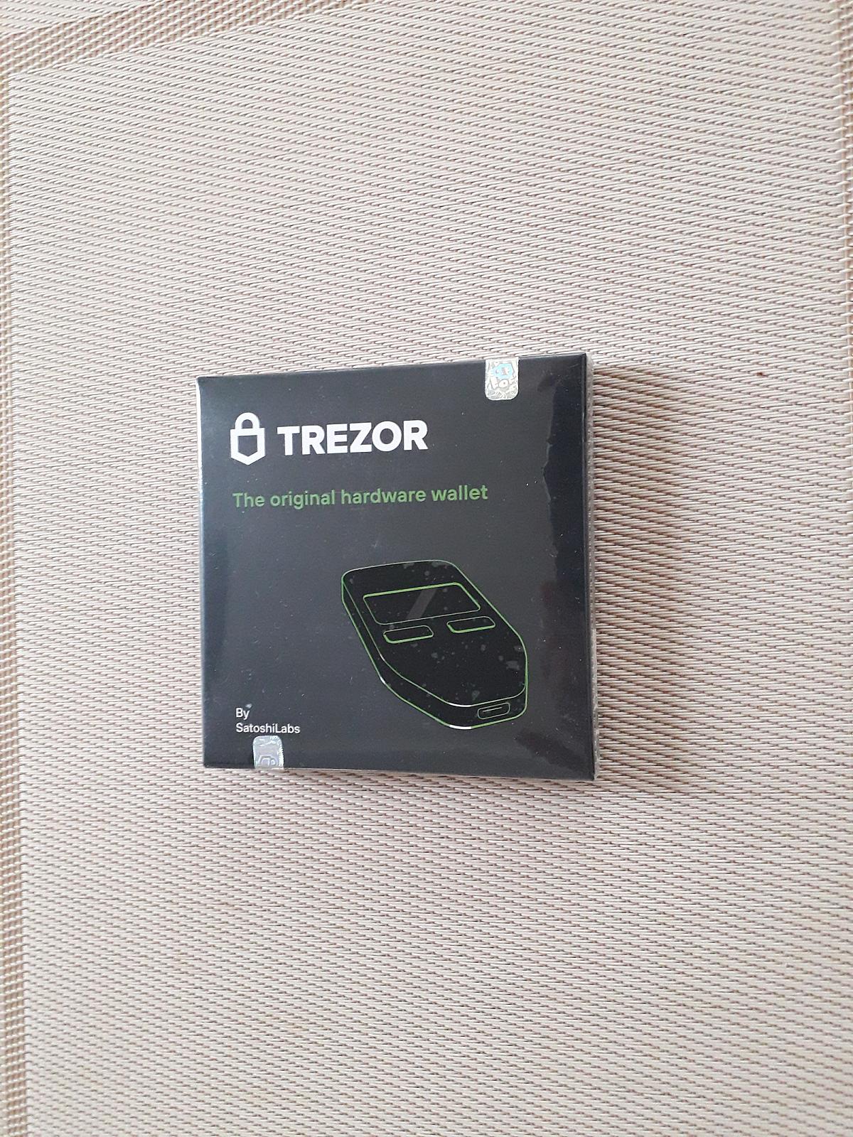 Trezor Model One - криптогаманець