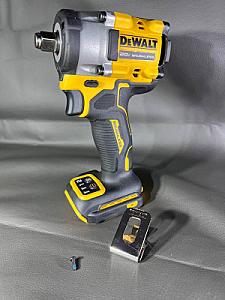 Гайковерт DeWalt DCF921