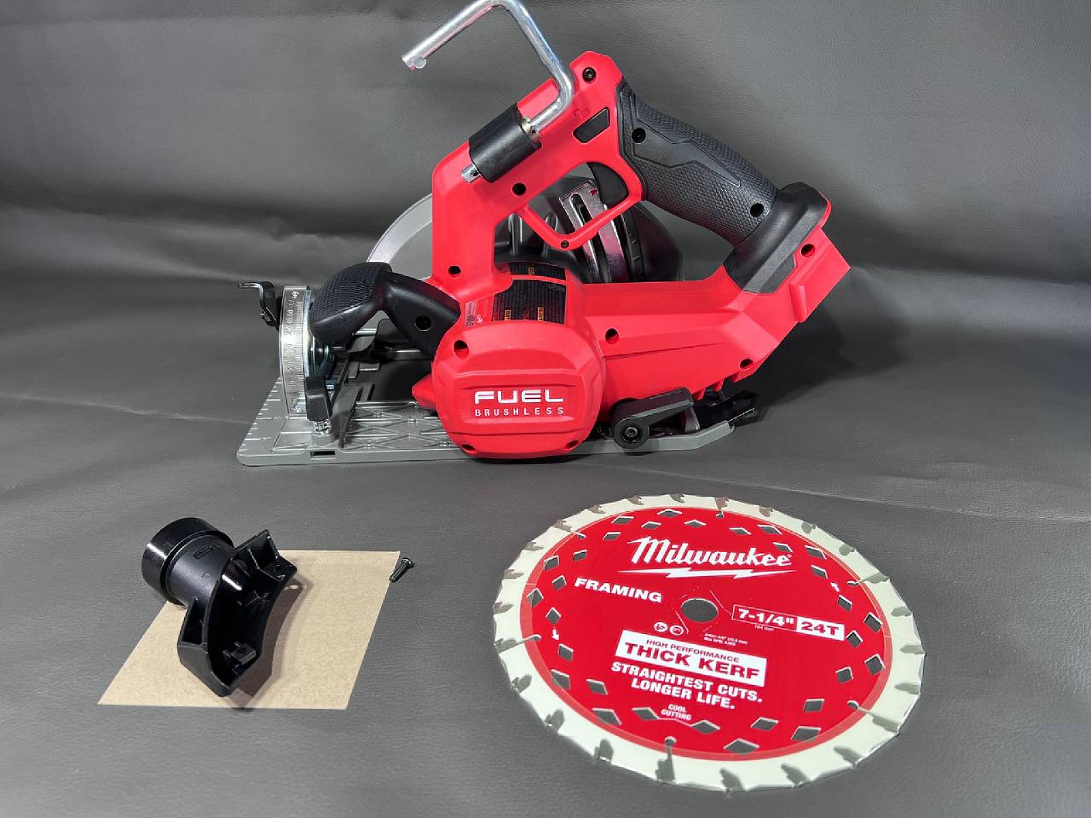 Акумуляторна пила Milwaukee 2834-20 M18 FUEL 7‑1/4” Circular Saw