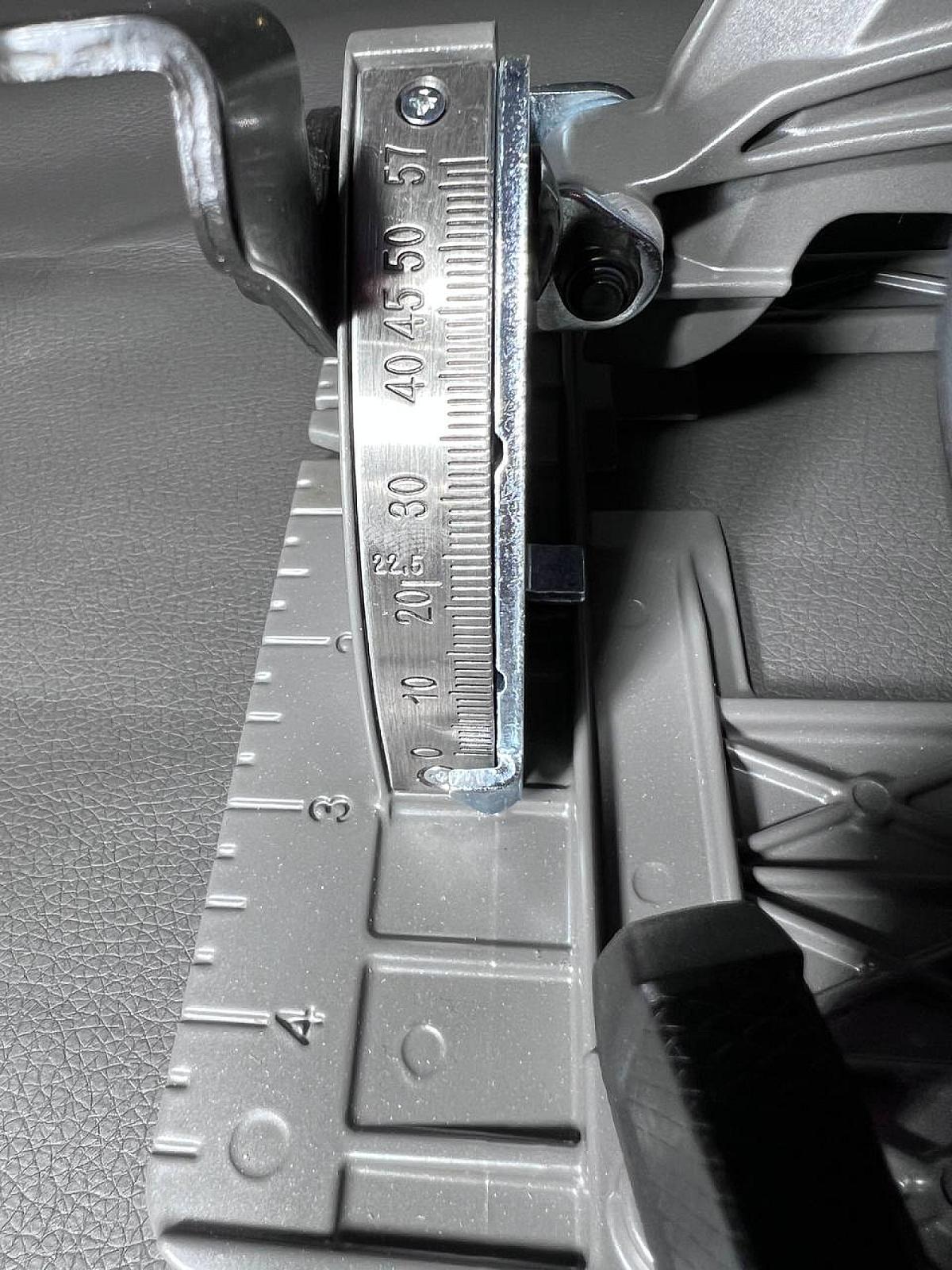 Акумуляторна пила Milwaukee 2834-20 M18 FUEL 7‑1/4” Circular Saw