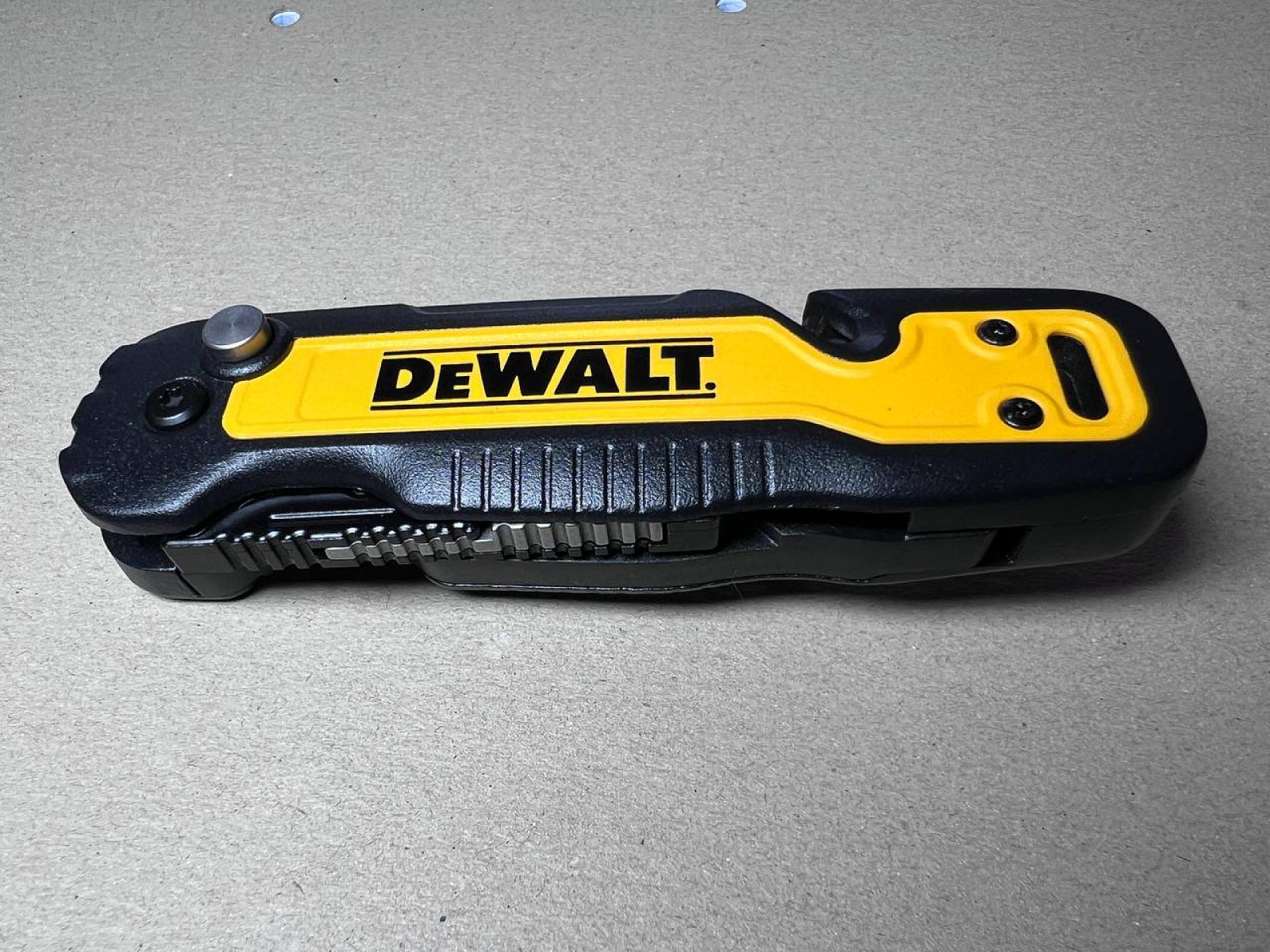 Ножи складные DeWALT DWHT10996