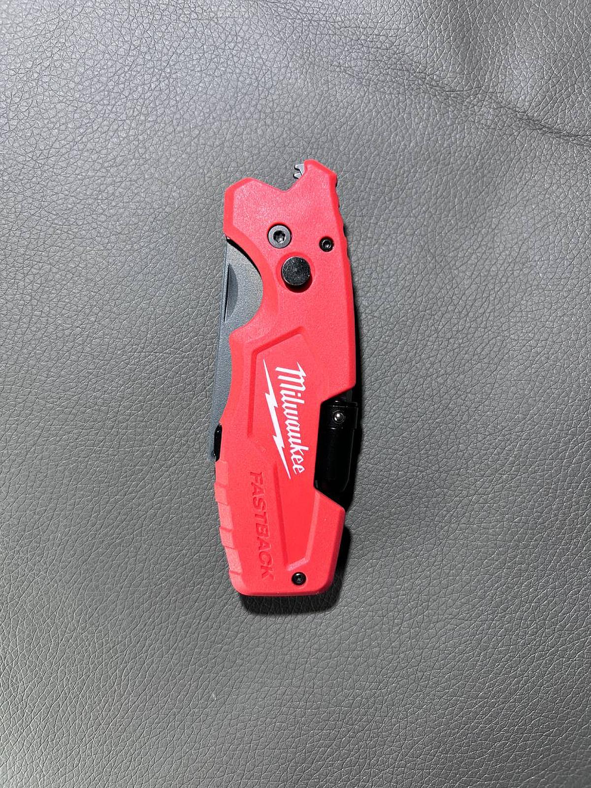 Ніж Milwauke 48-22-1505 FASTBACK™ 6-in-1