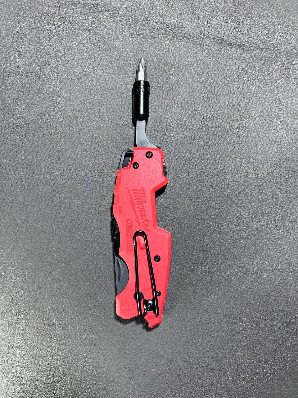 Ніж Milwauke 48-22-1505 FASTBACK™ 6-in-1