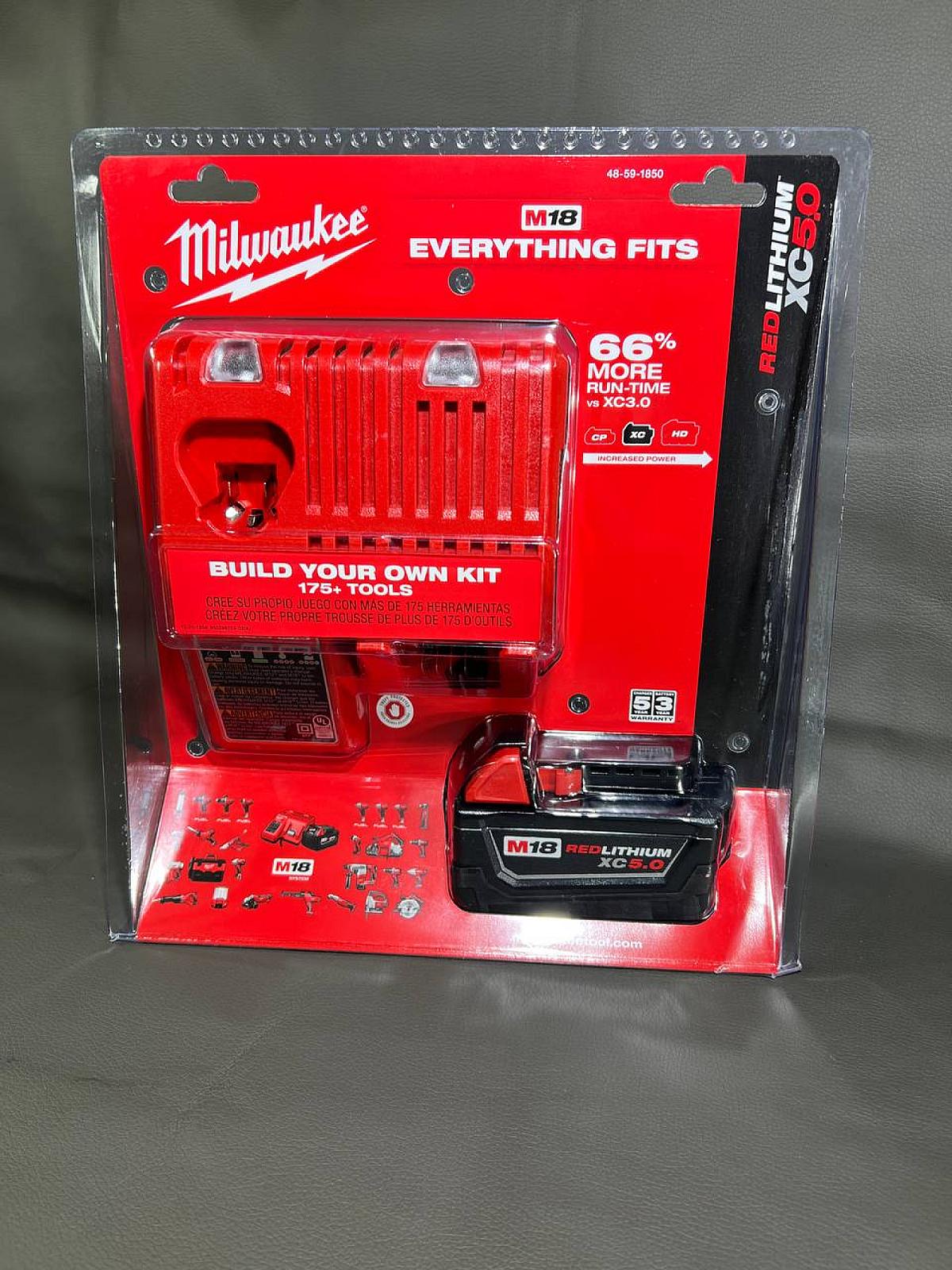 Комплект зарядний пристрій M18 та M12 та акумулятор M18 REDLITHIUM XC 5.0Ah