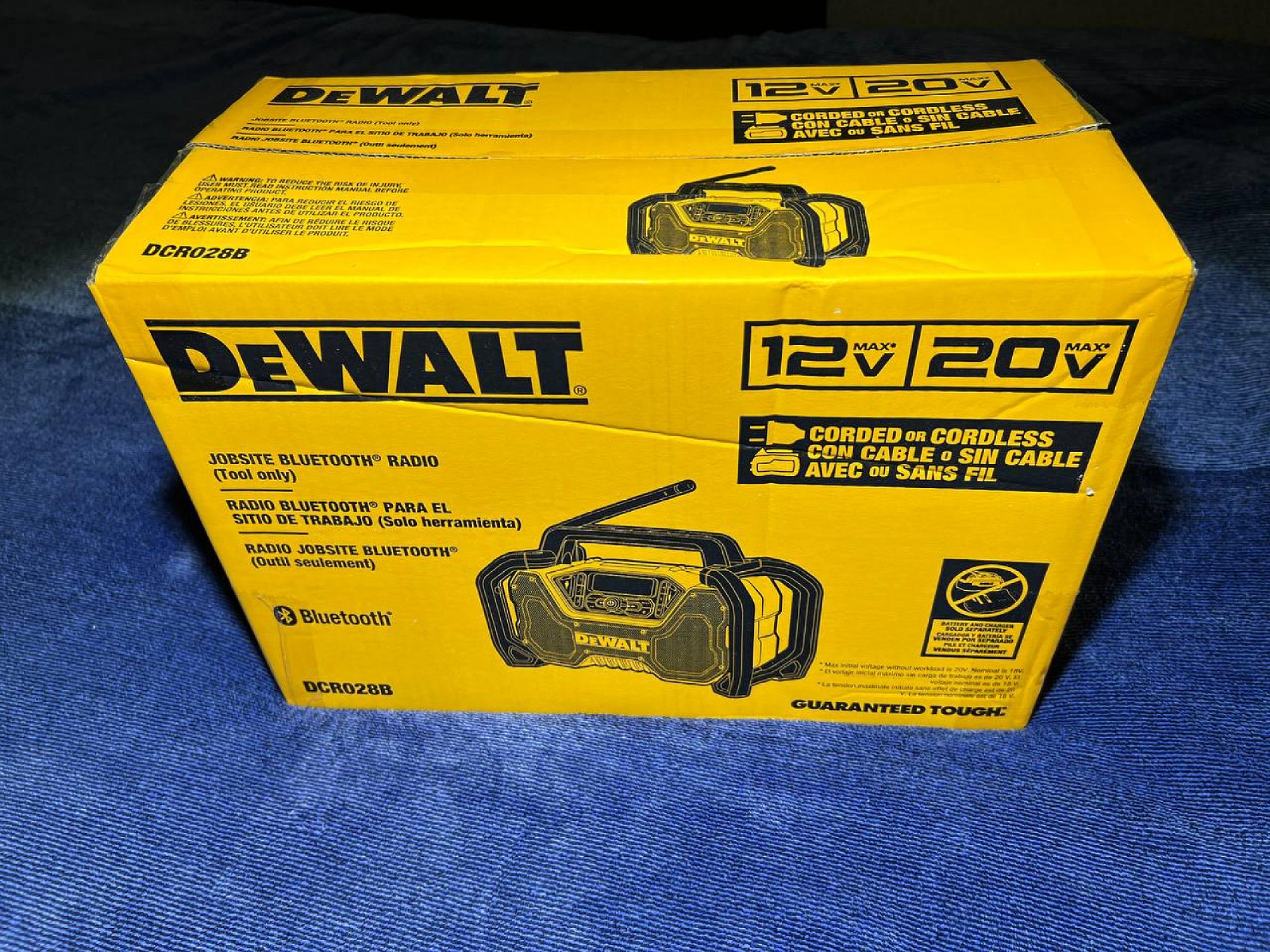 Будівельне радіо /блютуз колонка DeWALT DCR028