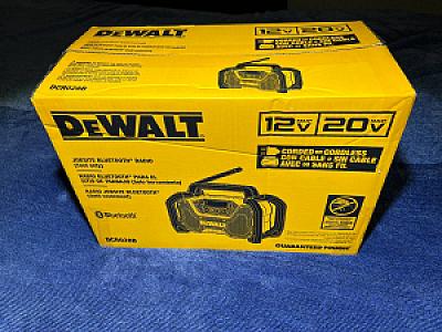 Будівельне радіо /блютуз колонка DeWALT DCR028