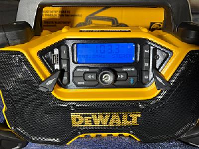 Будівельне радіо /блютуз колонка DeWALT DCR028