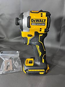 Найкоротший імпакт Dewalt DCF850