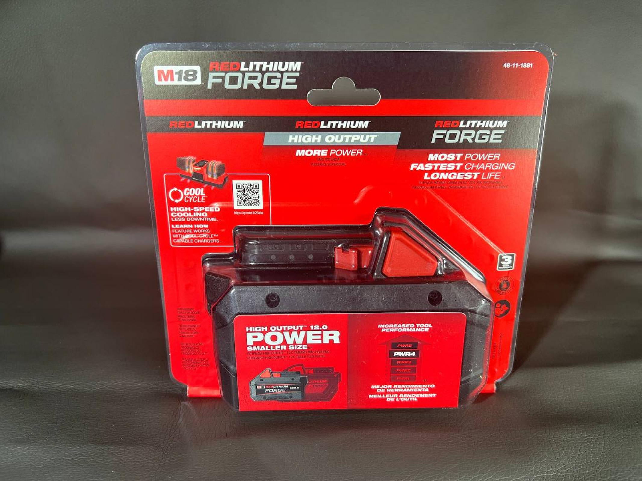 Акумулятор Milwaukee M18 REDLITHIUM FORGE XC8.0 (48-11-1881), 18V, 8.0Ah