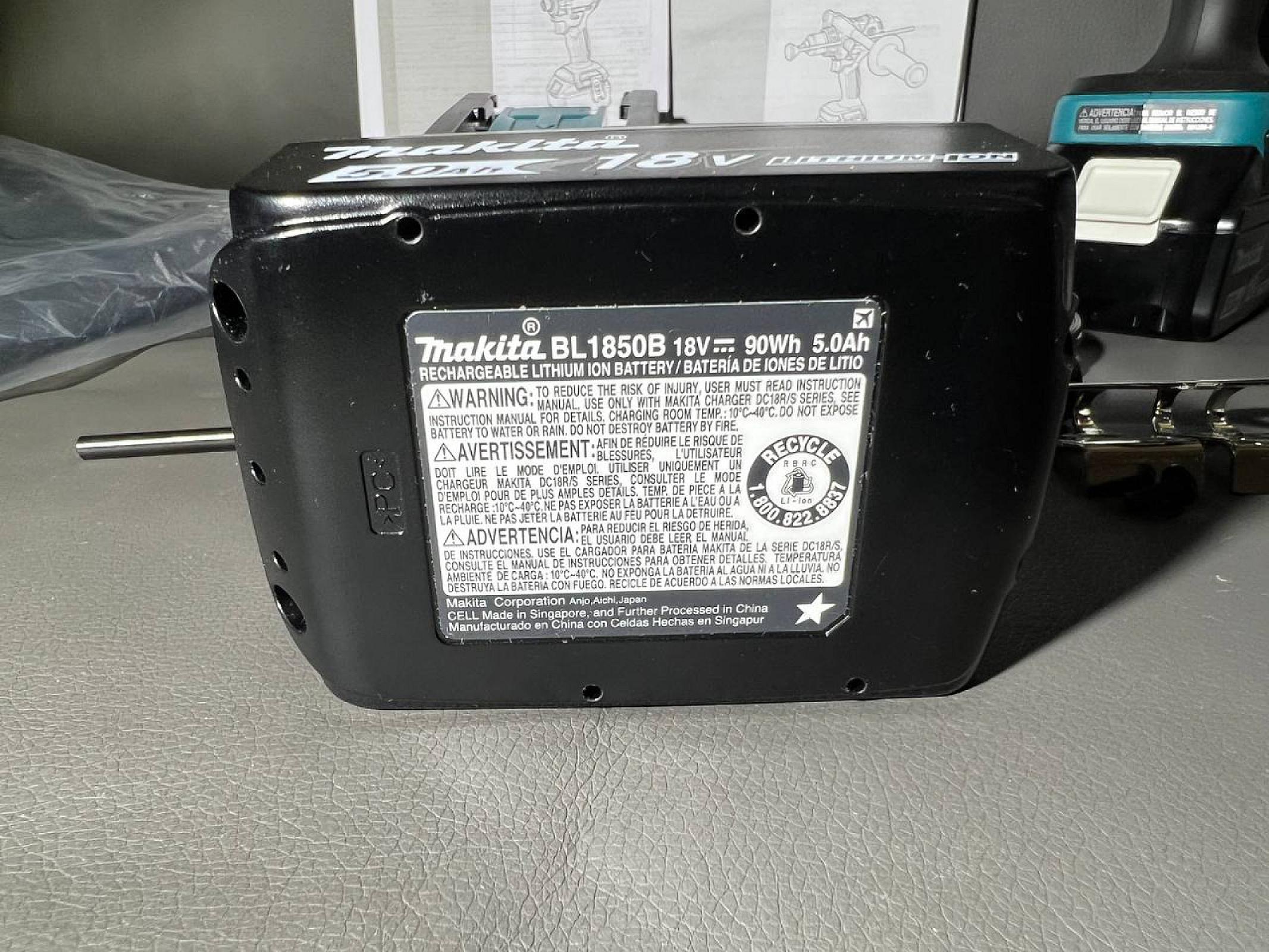 Акумулятор Makita BL1850B 5Аг