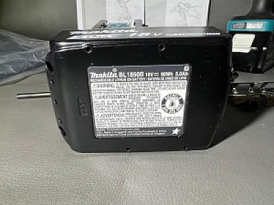 Акумулятор Makita BL1850B 5Аг