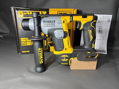 Акумуляторний перфоратор Dewalt DCH172