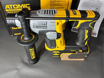 Акумуляторний перфоратор Dewalt DCH172