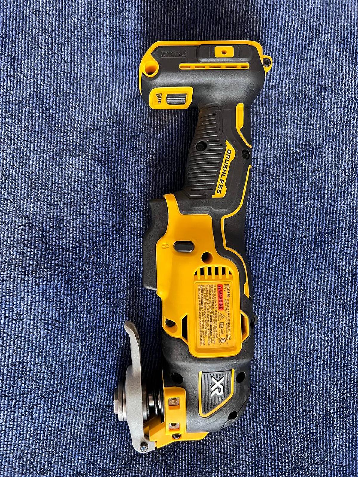 Реноватор DeWalt DCS356