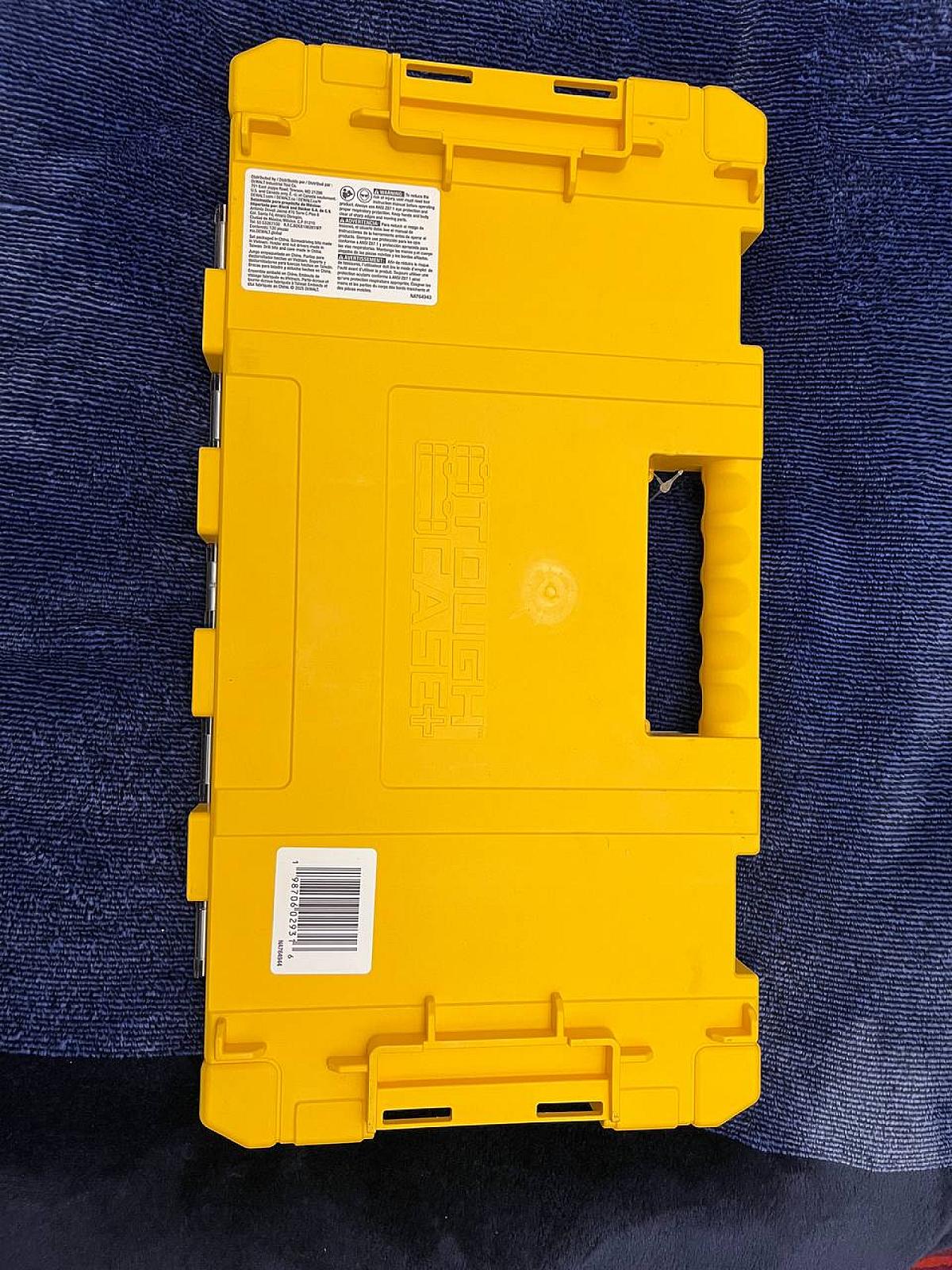 Комплексний набір із 120 предметів DEWALT Maxfit Ultra Steel DWAUMF120SET