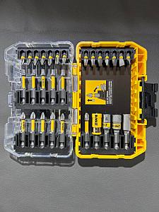 Набір шестигранних сталевих біт Dewalt MAXFIT ULTRA 1/4 дюйма (30 предметів)