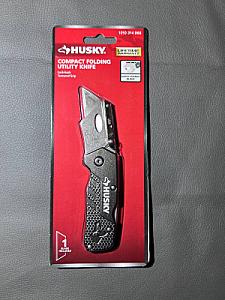 Складаний ніж зі змінними лезами Husky 1010314968