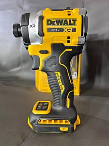 Самий потужний імпакт DeWALT DCF860