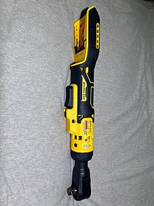 Акумуляторна тріскачка DeWalt DCF513 (3/8)