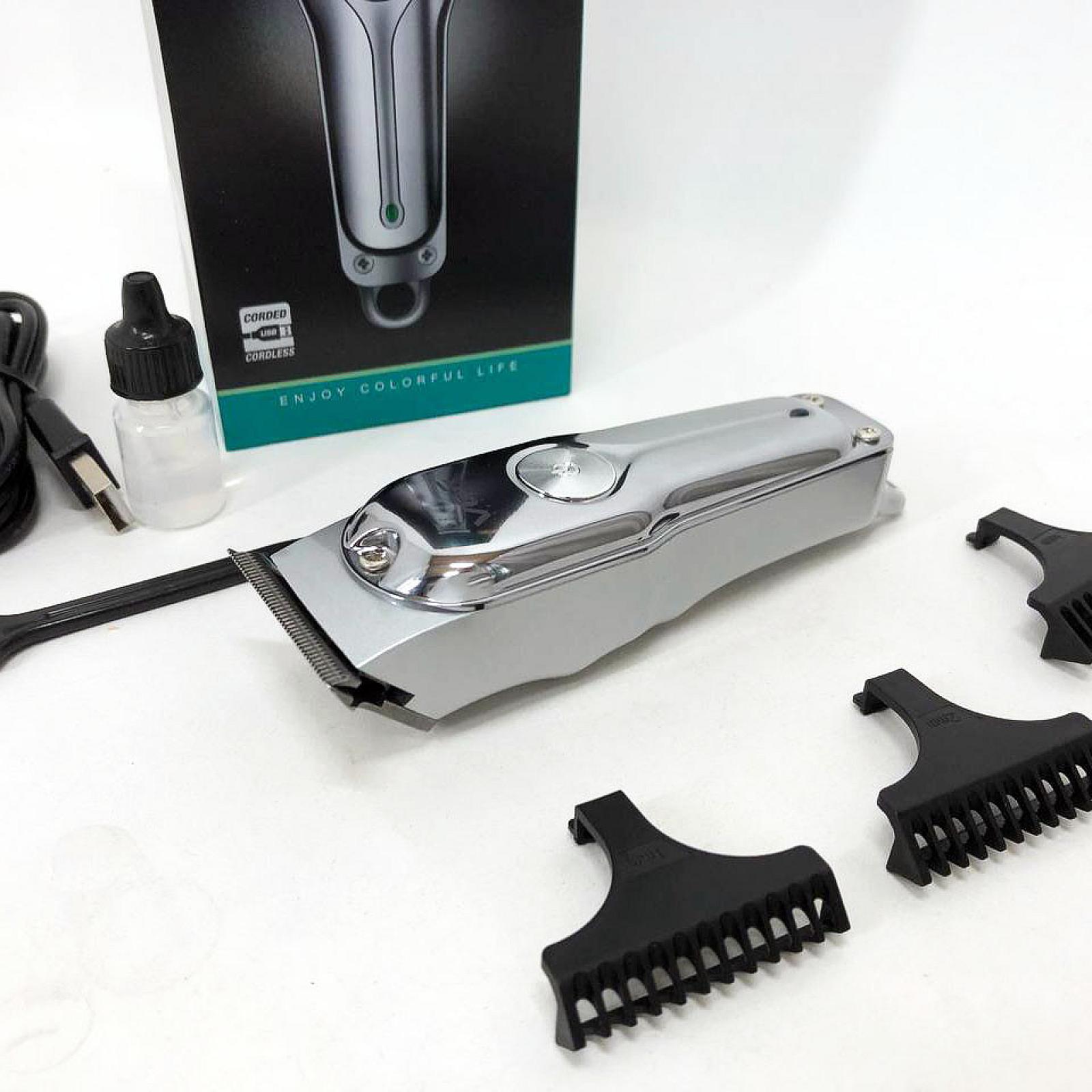 Акумуляторна машинка для стрижки VGR V-071, 3 насадки
