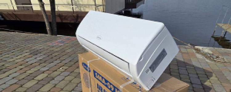 Інверторний бюджетний кондиціонер.